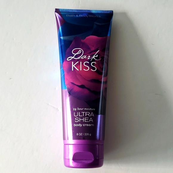 Bath & Body Works Bath & Body 325 Bath Body Works Dark Kiss Ultra